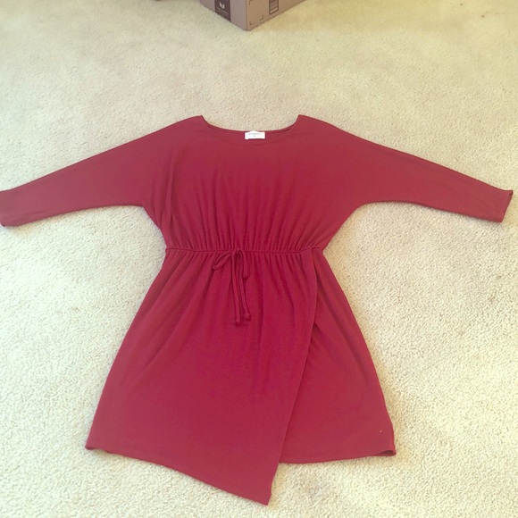 Red dress ♥️ - Picture 2 of 3